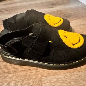 Dr. Martens Smiley suede mules